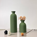 2-Piece Set of Wavy Pattern Art Dry Vase
