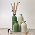 2-Piece Set of Wavy Pattern Art Dry Vase