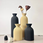 2-Piece Set of Wavy Pattern Art Dry Vase